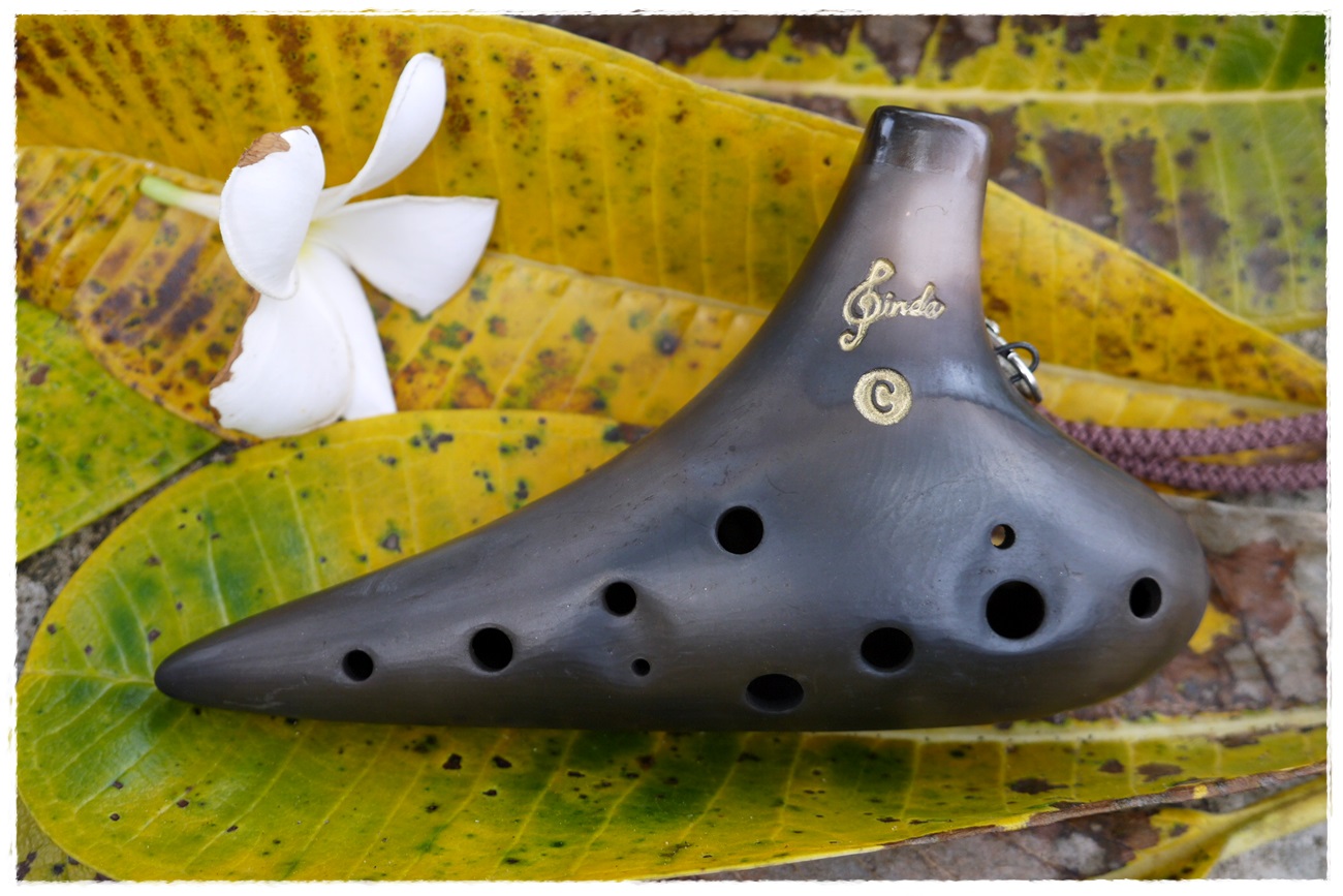 Ocarina alto C 12 holes. Dinda Ocarina.