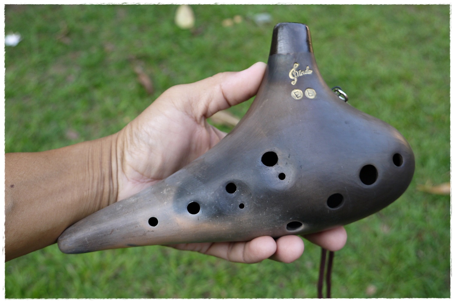 Ocarina Eb.12 holes. Dinda Ocarina.